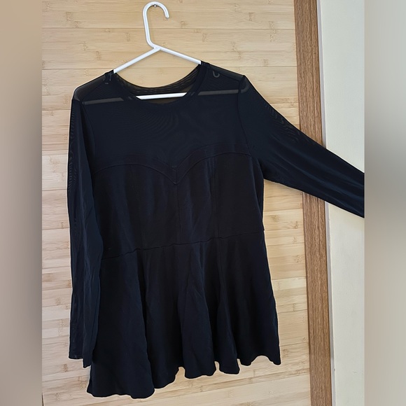 Torrid! Sheer top peplum bottom! - Picture 5 of 5